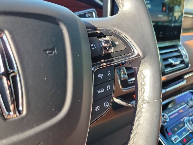 Certified 2023 Lincoln Navigator Reserve AWD/4WD image 27