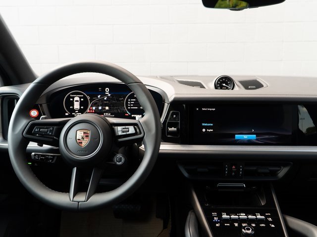 New 2026 Porsche Cayenne image 22