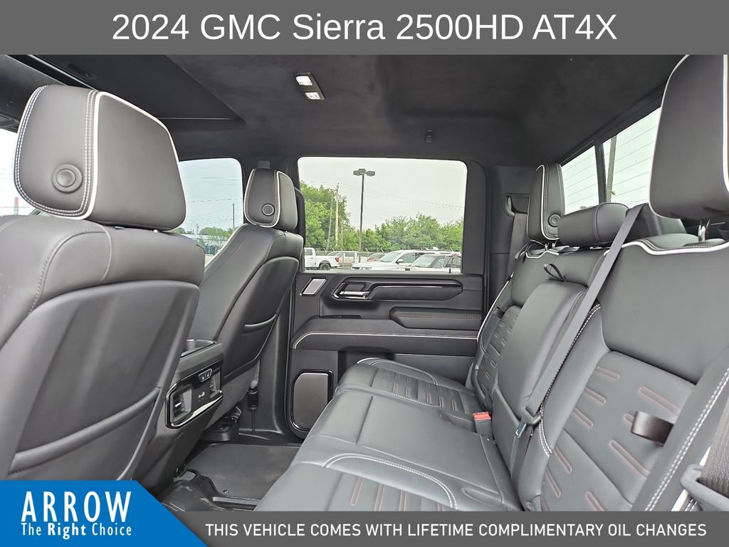 Used 2024 GMC Sierra 2500 AT4X AWD/4WD image 19