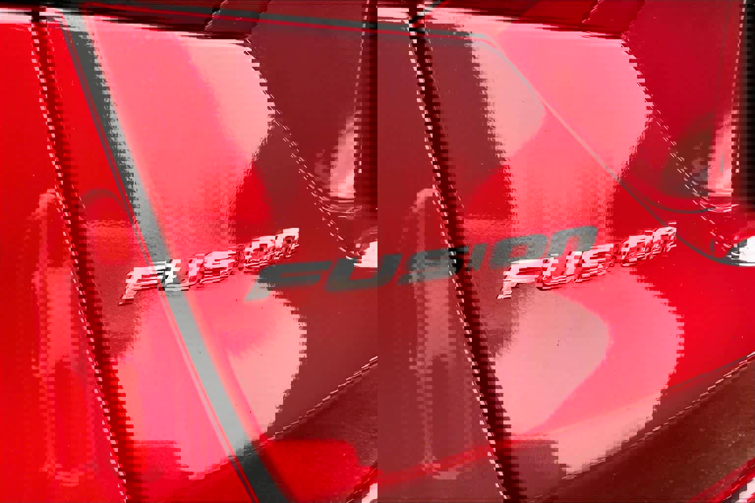 Used 2016 Ford Fusion SE w/ Equipment Group 202A image 30