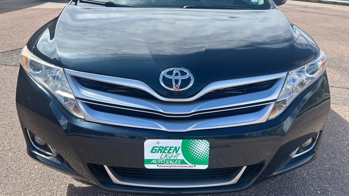 Used 2015 Toyota Venza LE AWD/4WD image 12