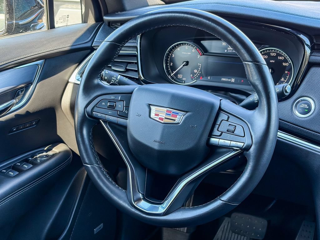 Certified 2024 Cadillac XT6 Luxury w/ LPO, Floor Liner Package AWD/4WD image 15