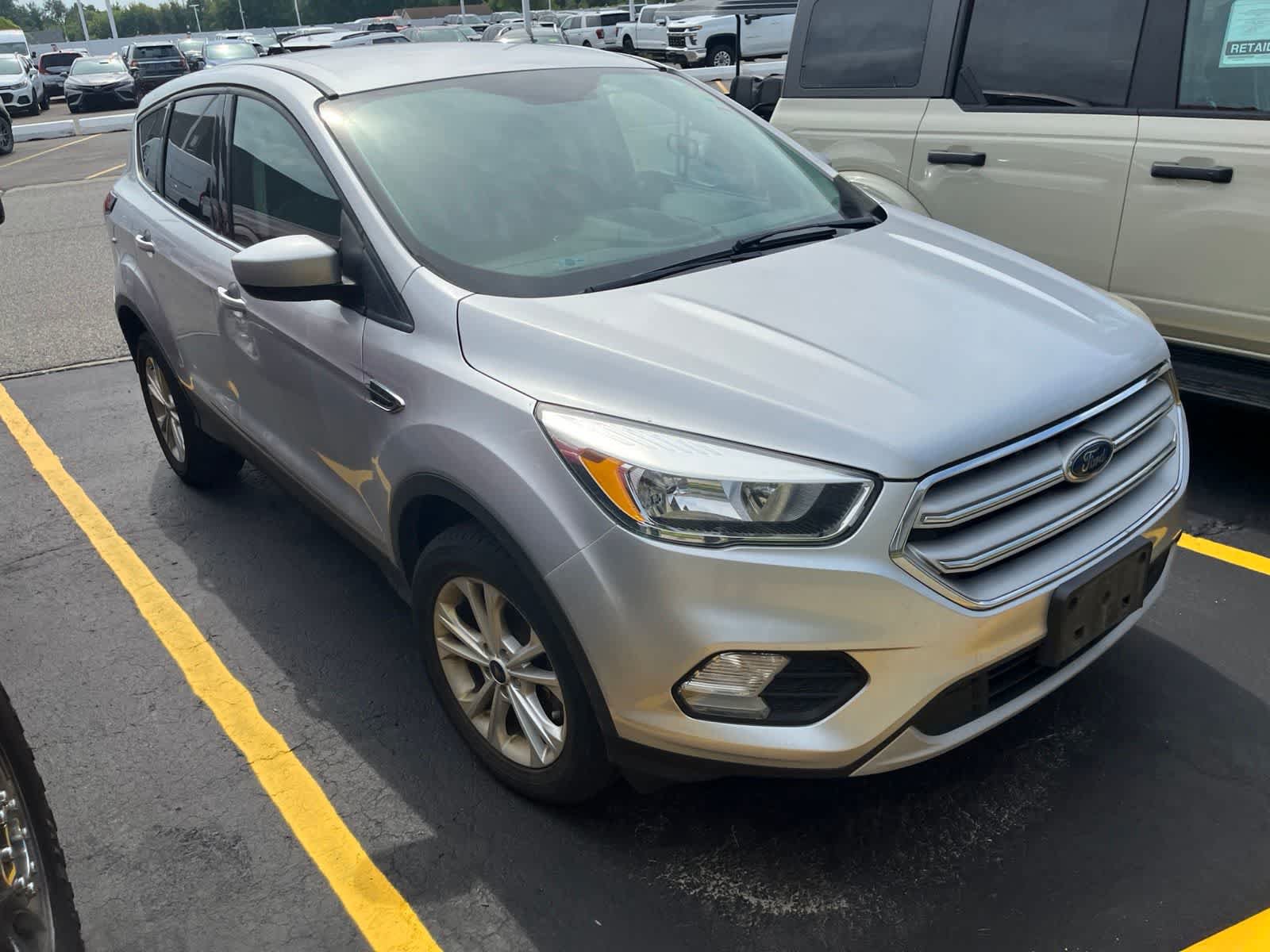 Used 2019 Ford Escape SE AWD/4WD image 18