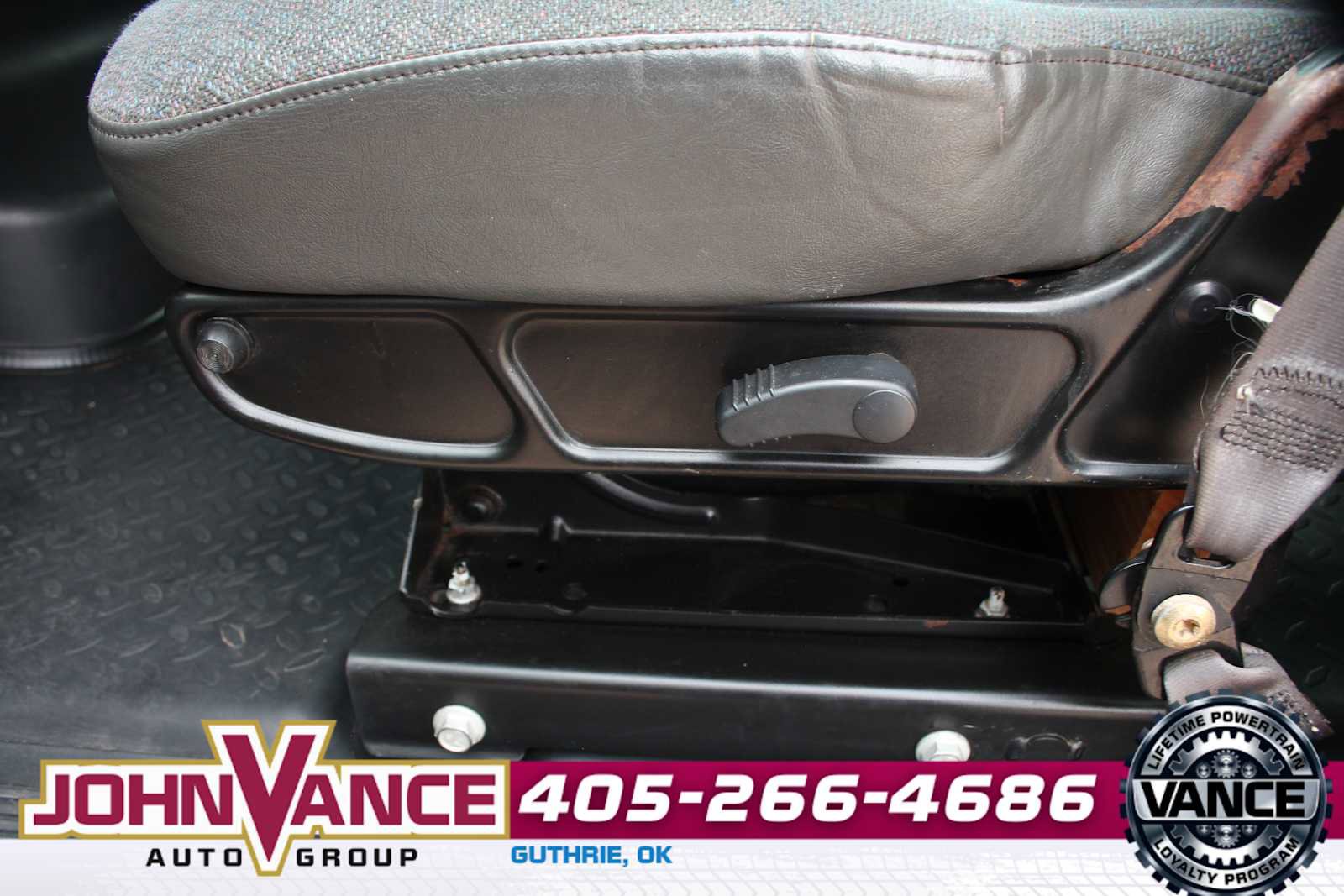 Used 2005 GMC TopKick C4500 2WD Crew Cab image 22