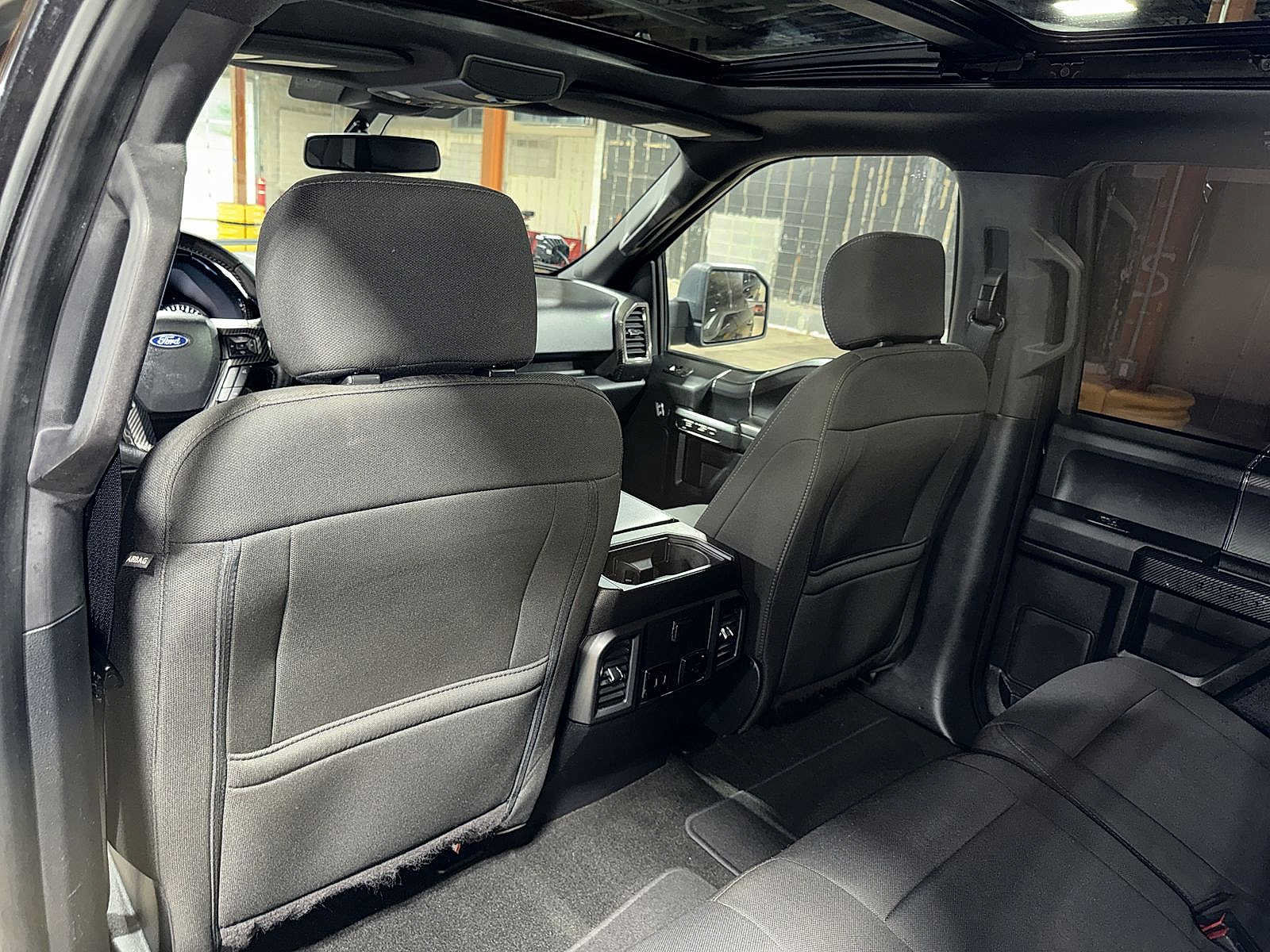 Used 2019 Ford F150 XLT w/ Equipment Group 302A Luxury AWD/4WD image 28