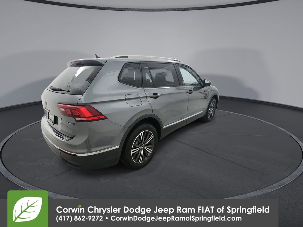 Used 2024 Volkswagen Tiguan Wolfsburg Edition image 8