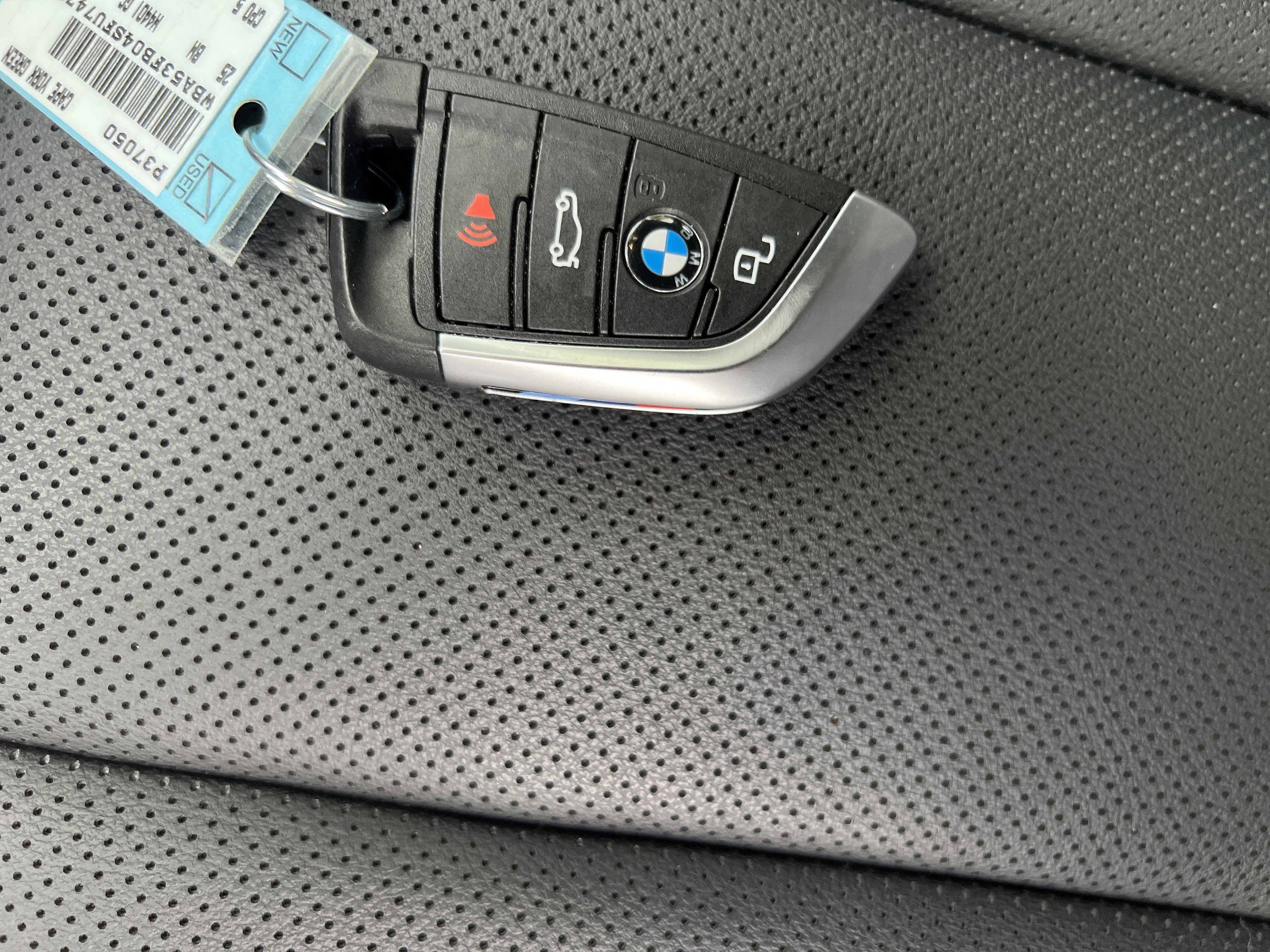 Certified 2025 BMW M440i image 36