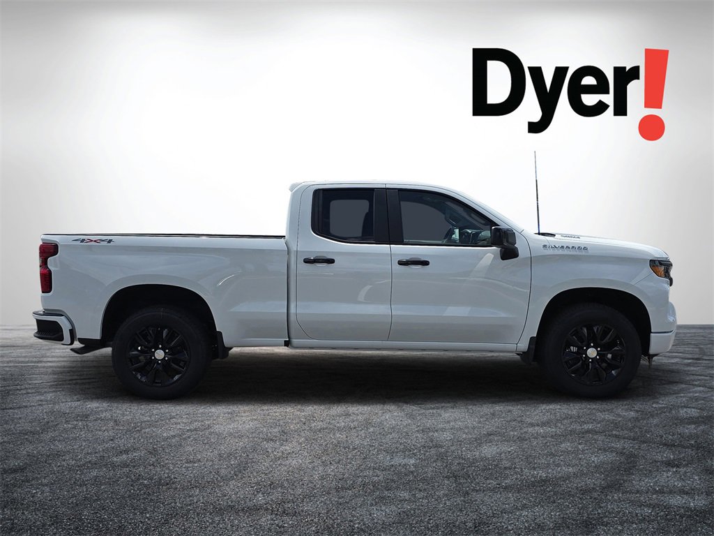 New 2026 Chevrolet Silverado 1500 Custom image 2