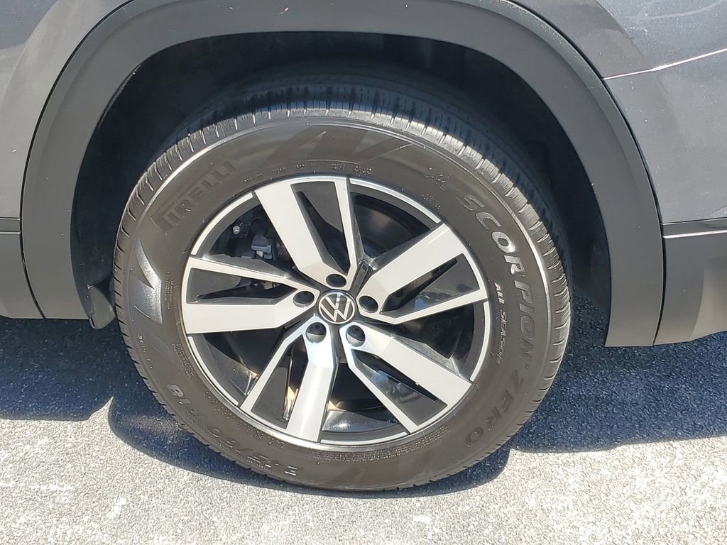 Used 2021 Volkswagen Atlas SE image 5