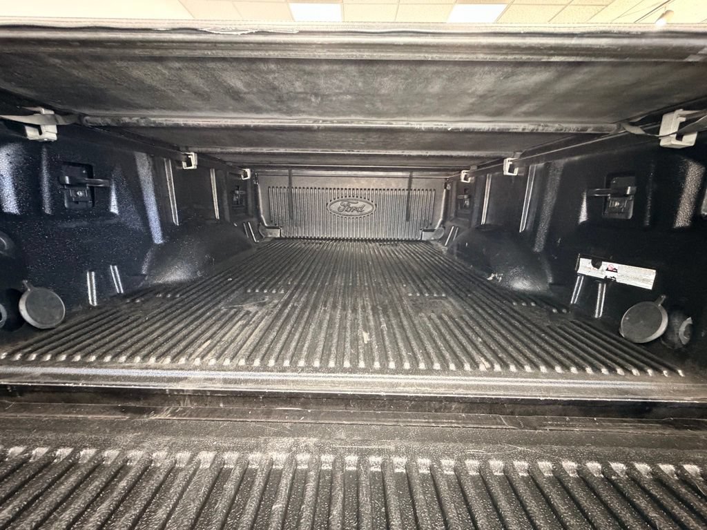 Used 2019 Ford F150 XLT w/ Equipment Group 302A Luxury AWD/4WD image 7