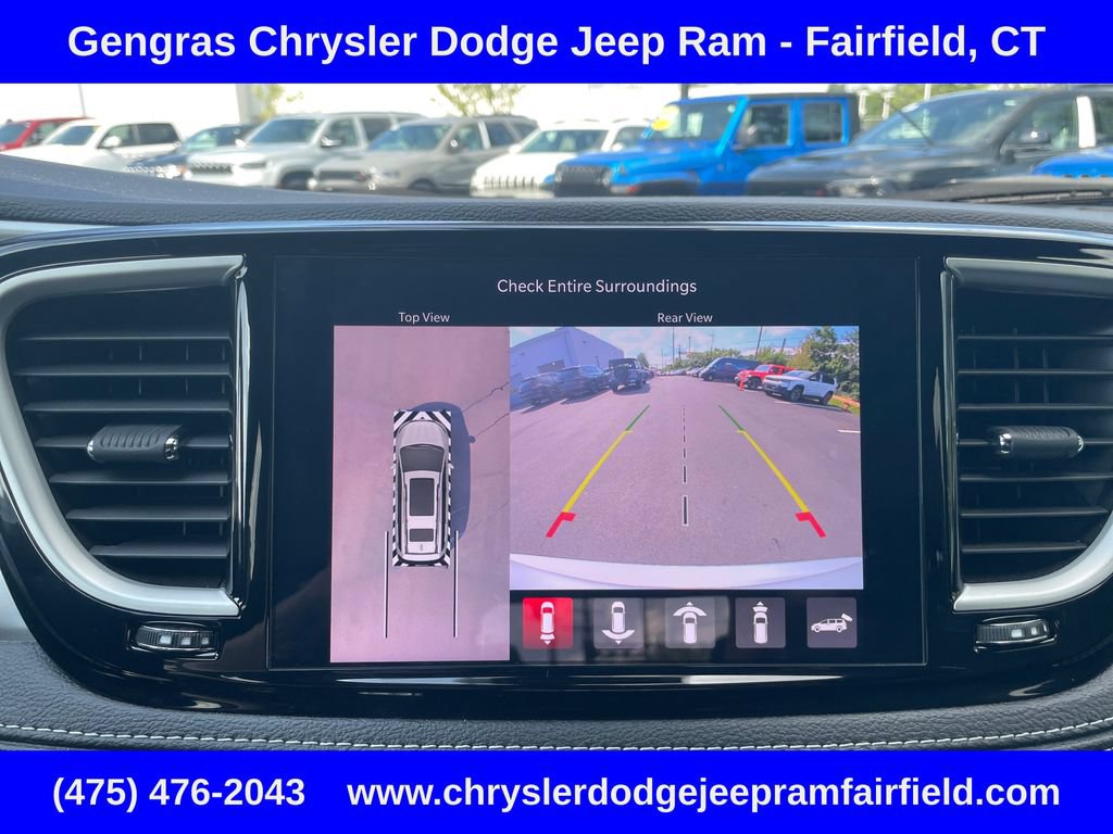 Certified 2024 Chrysler Pacifica Touring-L w/ S Appearance Package AWD/4WD image 68