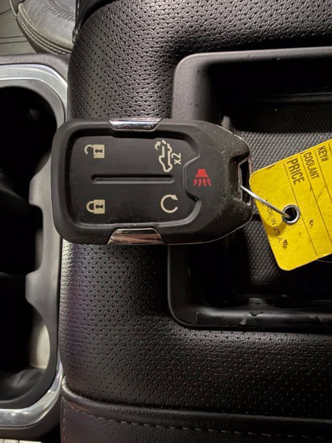 Used 2019 Chevrolet Silverado 1500 High Country w/ Technology Package AWD/4WD image 50