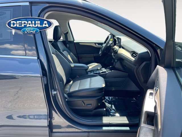 Certified 2022 Ford Escape Titanium w/ Titanium Elite Package AWD/4WD image 19