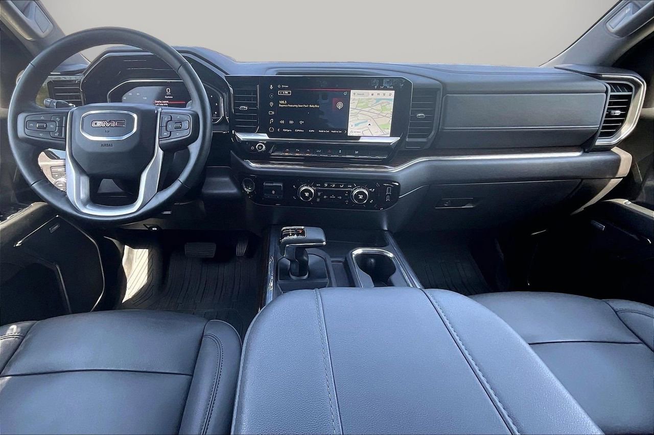 Used 2024 GMC Sierra 1500 Elevation w/ Elevation Premium Package image 16