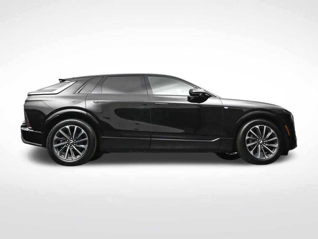 Used 2025 Cadillac Lyriq Sport w/ LPO, Floor Liner Package image 28