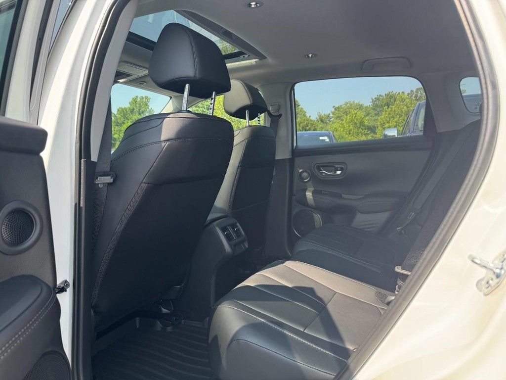 New 2026 Acura ADX FWD image 6