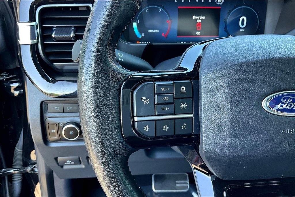 Used 2023 Ford F250 Lariat w/ Lariat Ultimate Package AWD/4WD image 14
