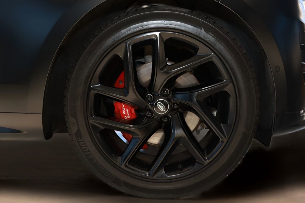 Used 2023 Land Rover Range Rover Sport SE Dynamic image 43