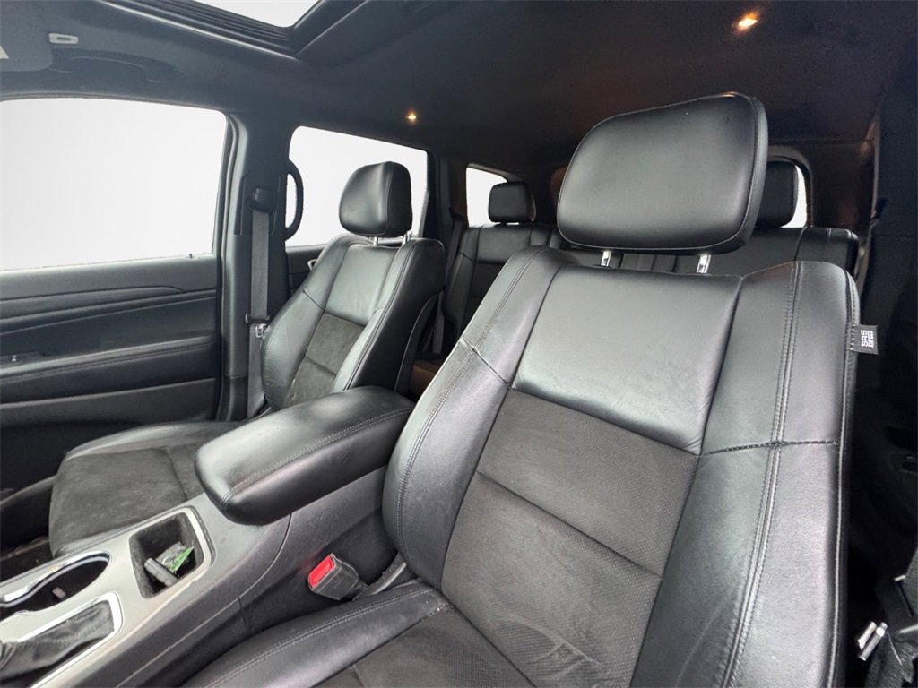 Used 2019 Jeep Grand Cherokee Altitude image 19