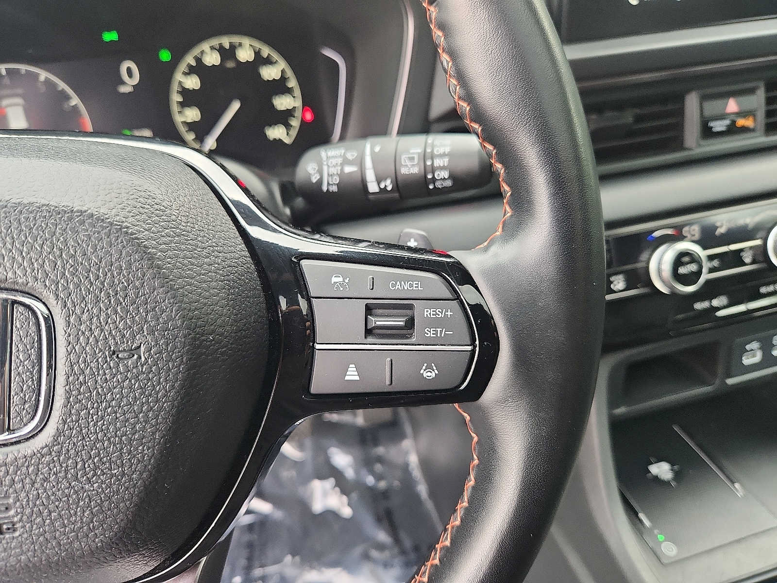 Certified 2023 Honda Pilot TrailSport image 21