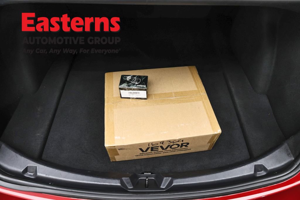 Used 2018 Tesla Model 3 Long Range image 9