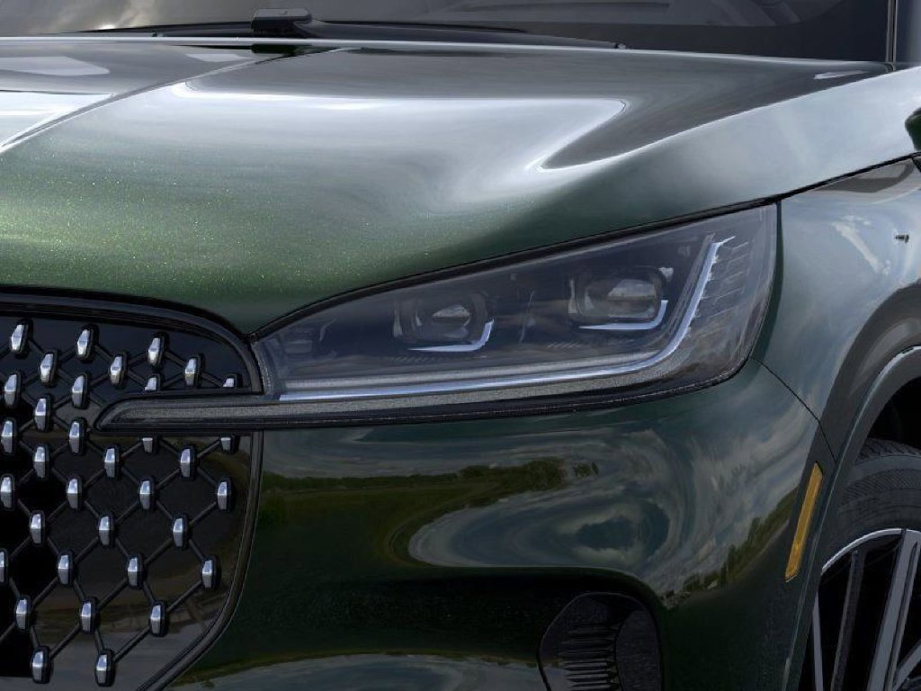 New 2026 Lincoln Aviator Black Label w/ Dynamic Handling Package AWD/4WD image 18