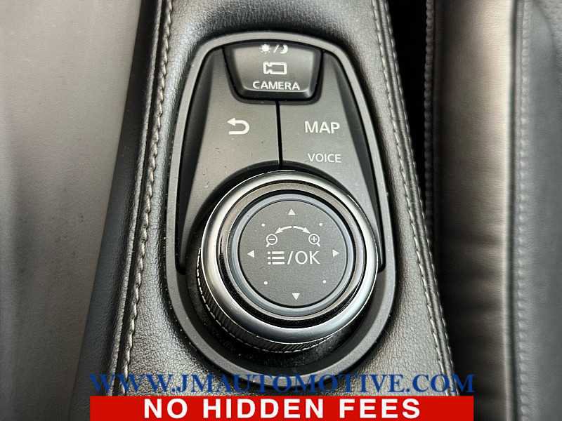 Used 2021 INFINITI QX50 Essential w/ Convenience Package image 32