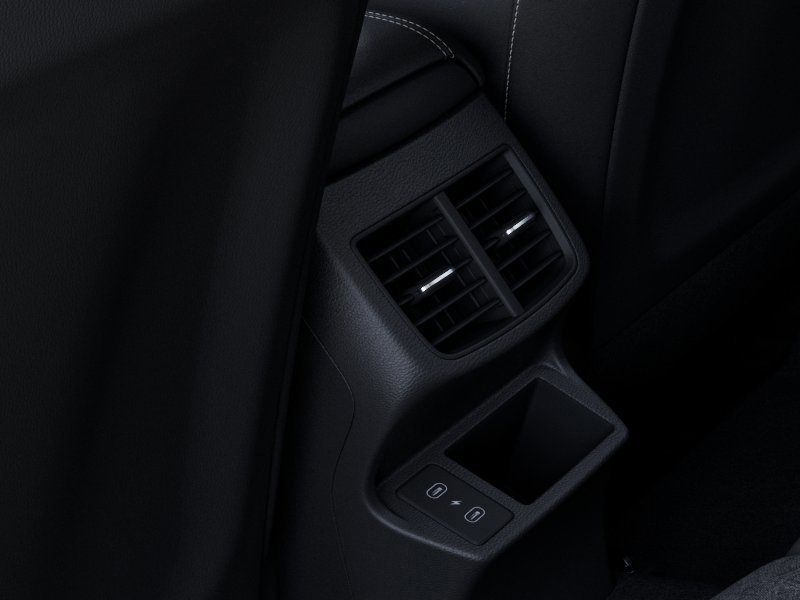 New 2025 Kia Seltos X-Line image 27