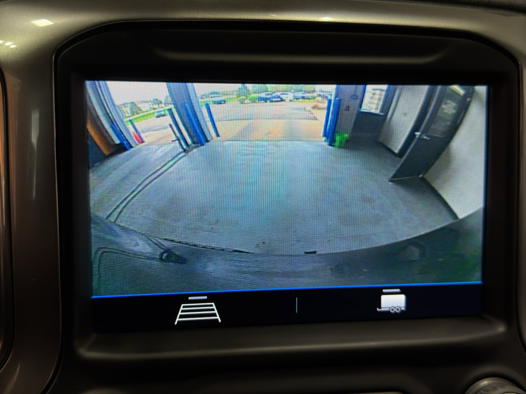 Used 2022 Chevrolet Silverado 1500 LT Trail Boss w/ Bed Protection Package AWD/4WD image 29