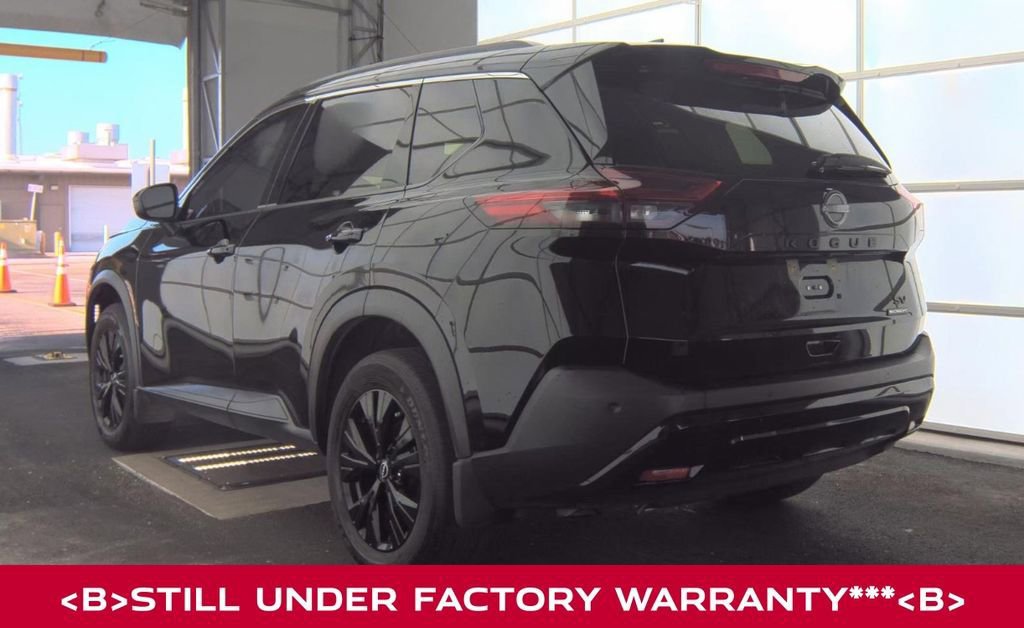 Certified 2023 Nissan Rogue SV w/ SV Premium B Package image 7