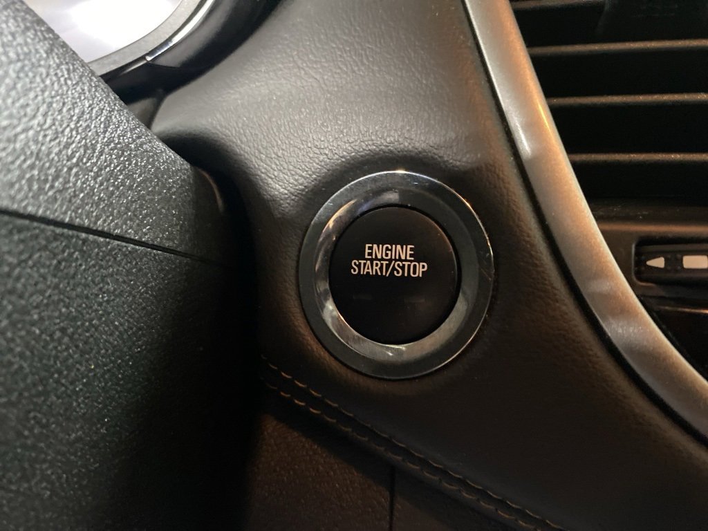 Certified 2020 Chevrolet Trax LT w/ LT Convenience Package image 24