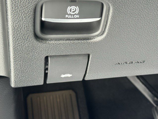 New 2025 Jeep Grand Cherokee L Limited image 14