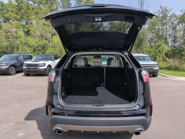 Certified 2023 Ford Edge Titanium AWD/4WD image 19