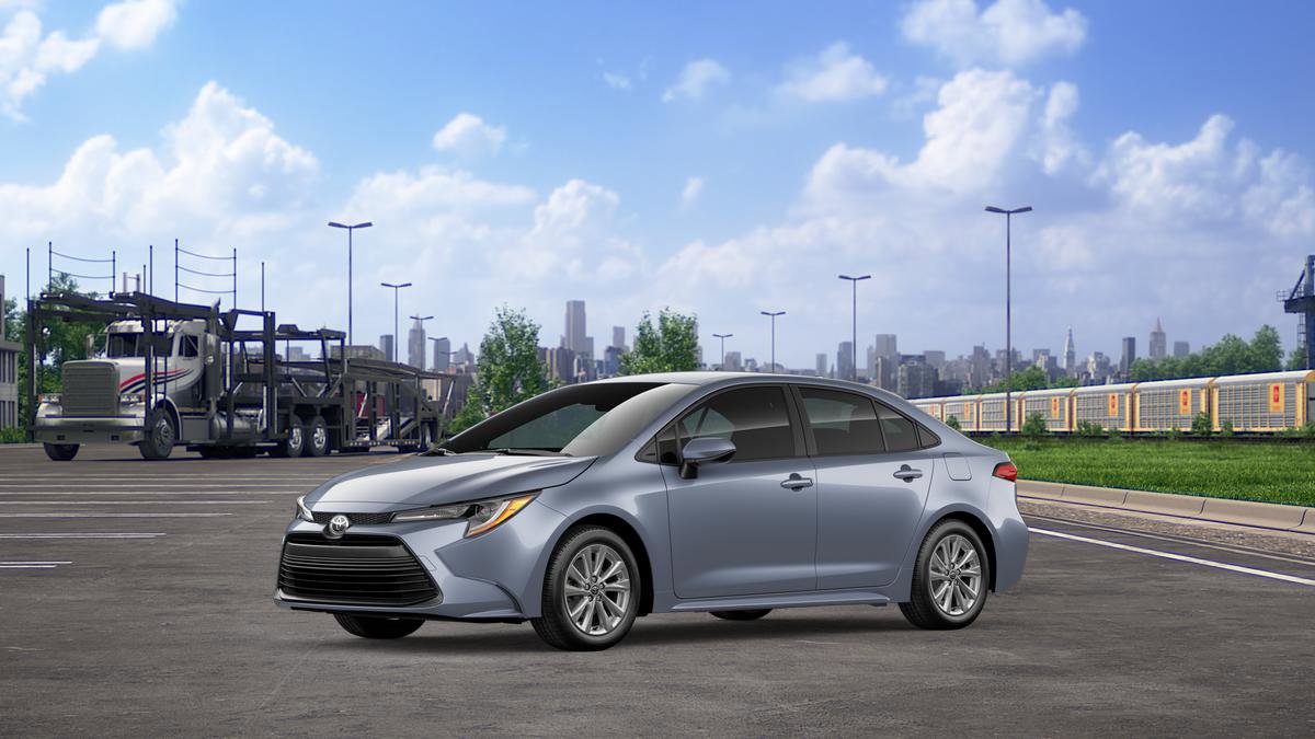New 2026 Toyota Corolla LE FWD image 2