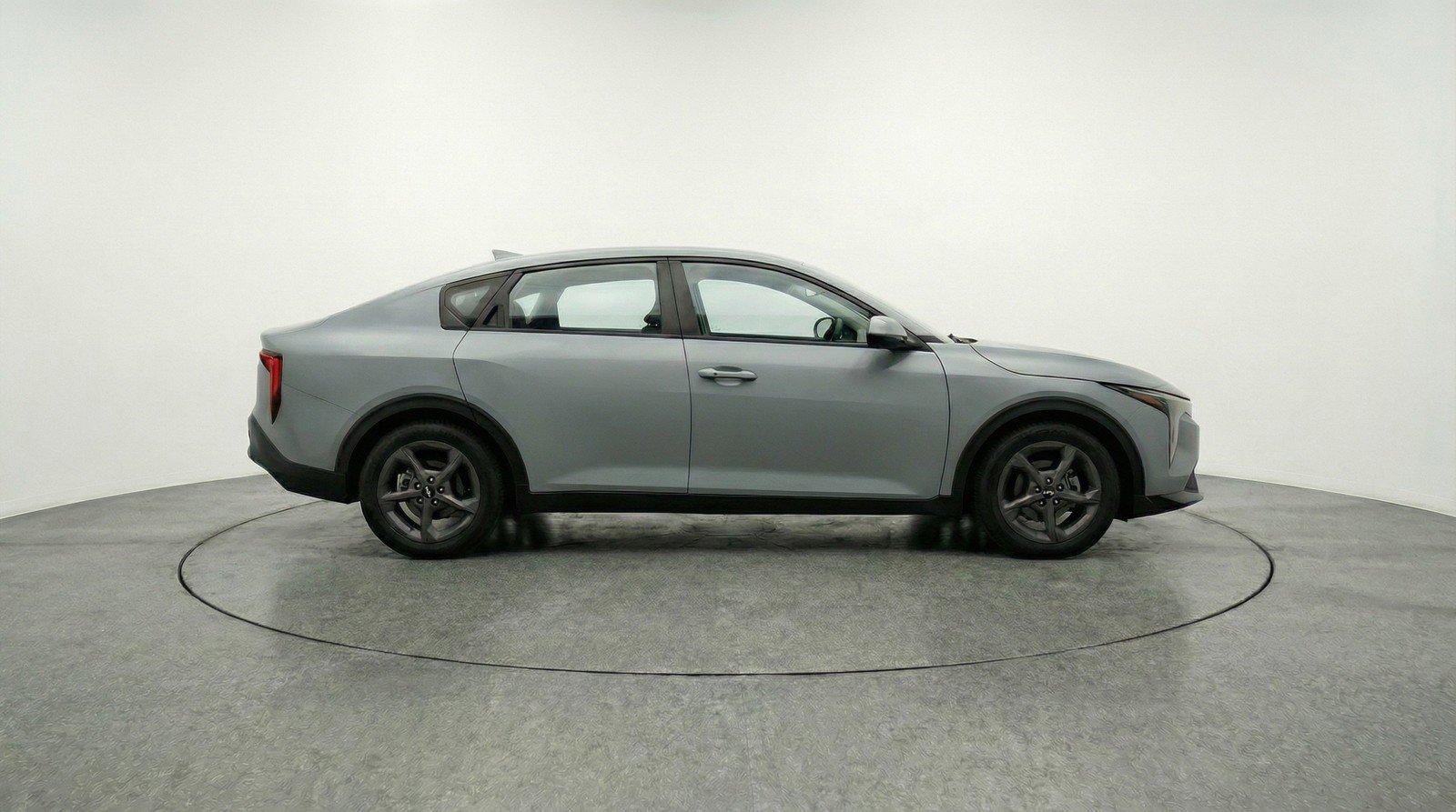 Used 2025 Kia K4 LXS image 11