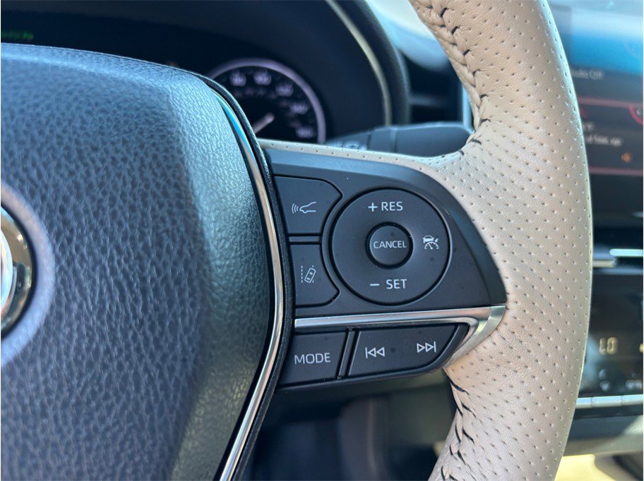 Used 2019 Toyota Avalon Limited w/ Advanced Safety Package FWD image 28