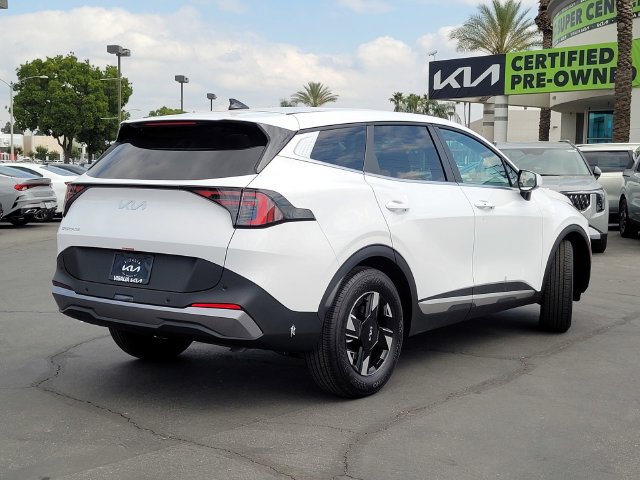 New 2026 Kia Sportage LX FWD image 5