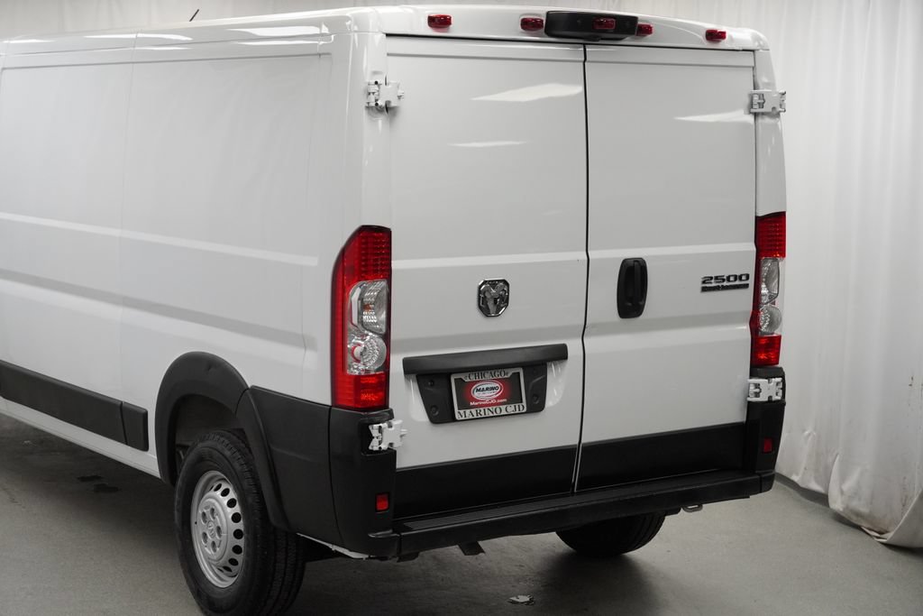 Used 2025 RAM ProMaster 2500 w/ Convenience Group FWD image 13