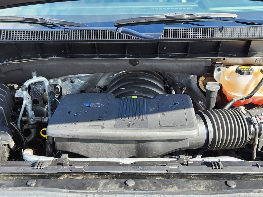 Used 2024 Chevrolet Silverado 1500 LT w/ Z71 Off-Road Package AWD/4WD image 13