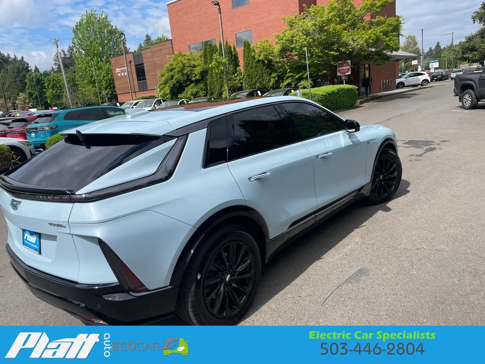 Used 2024 Cadillac Lyriq Sport AWD/4WD image 13