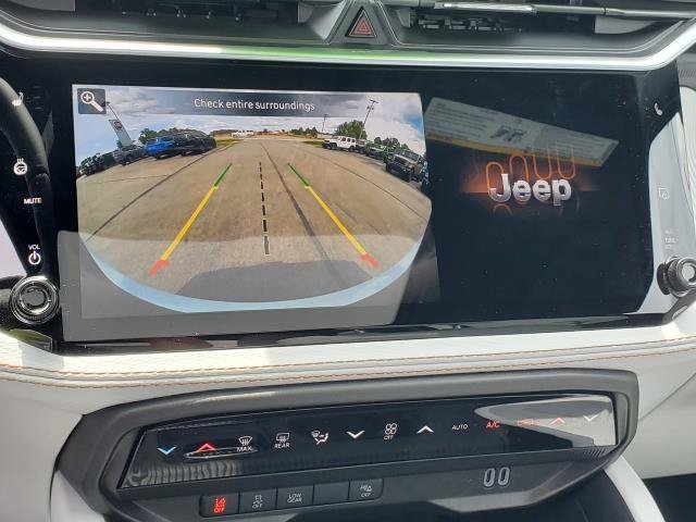 New 2026 Jeep Cherokee Overland AWD/4WD image 16
