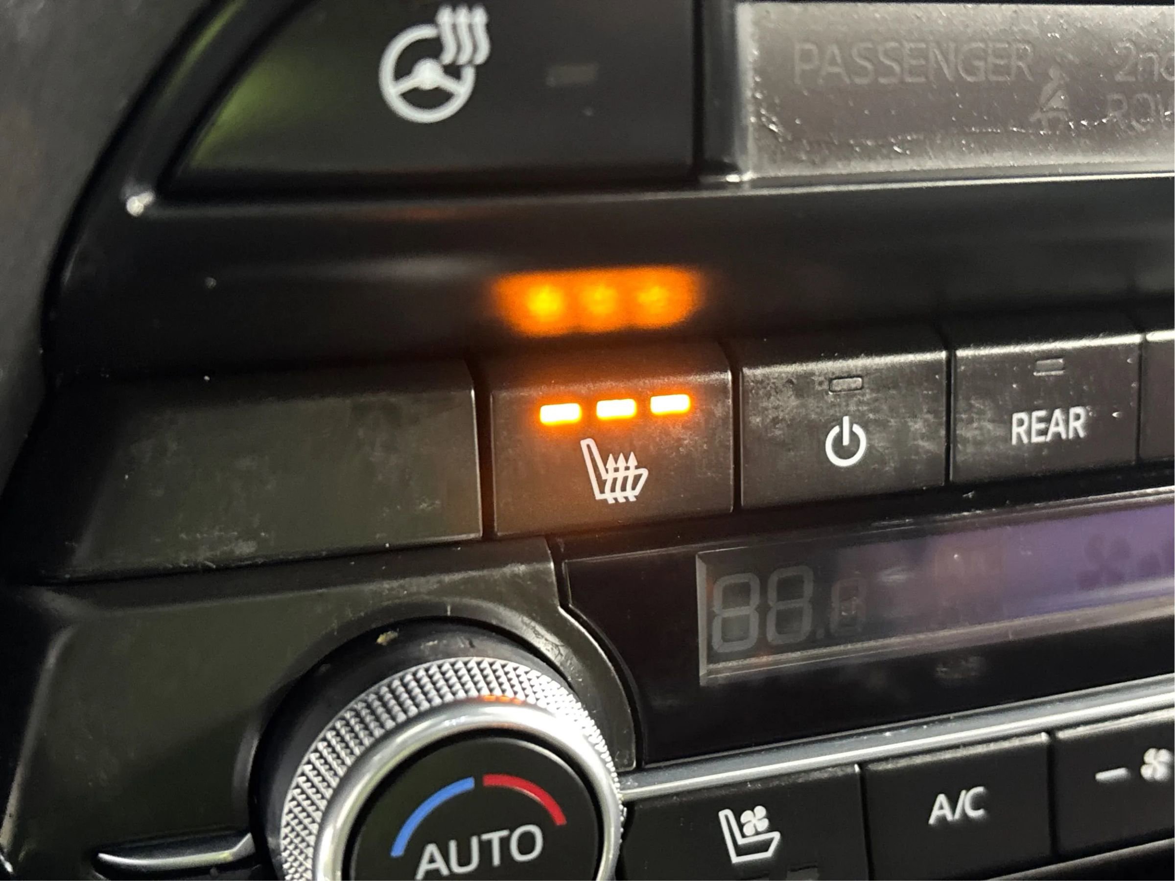 Used 2023 MAZDA CX-9 Carbon Edition image 46