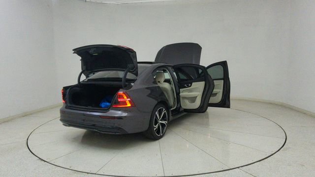Used 2024 Volvo S60 B5 Plus w/ Climate Package image 77
