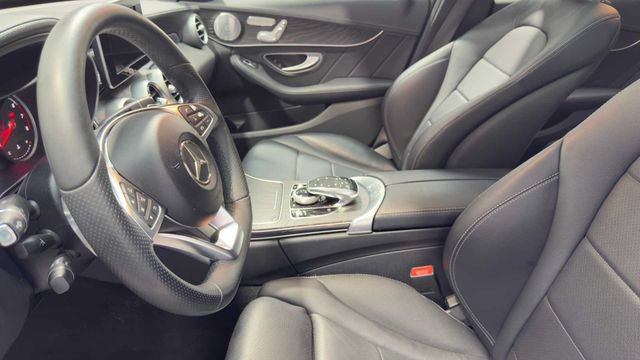 Used 2015 Mercedes-Benz C 300 Sedan w/ Sport Package image 22
