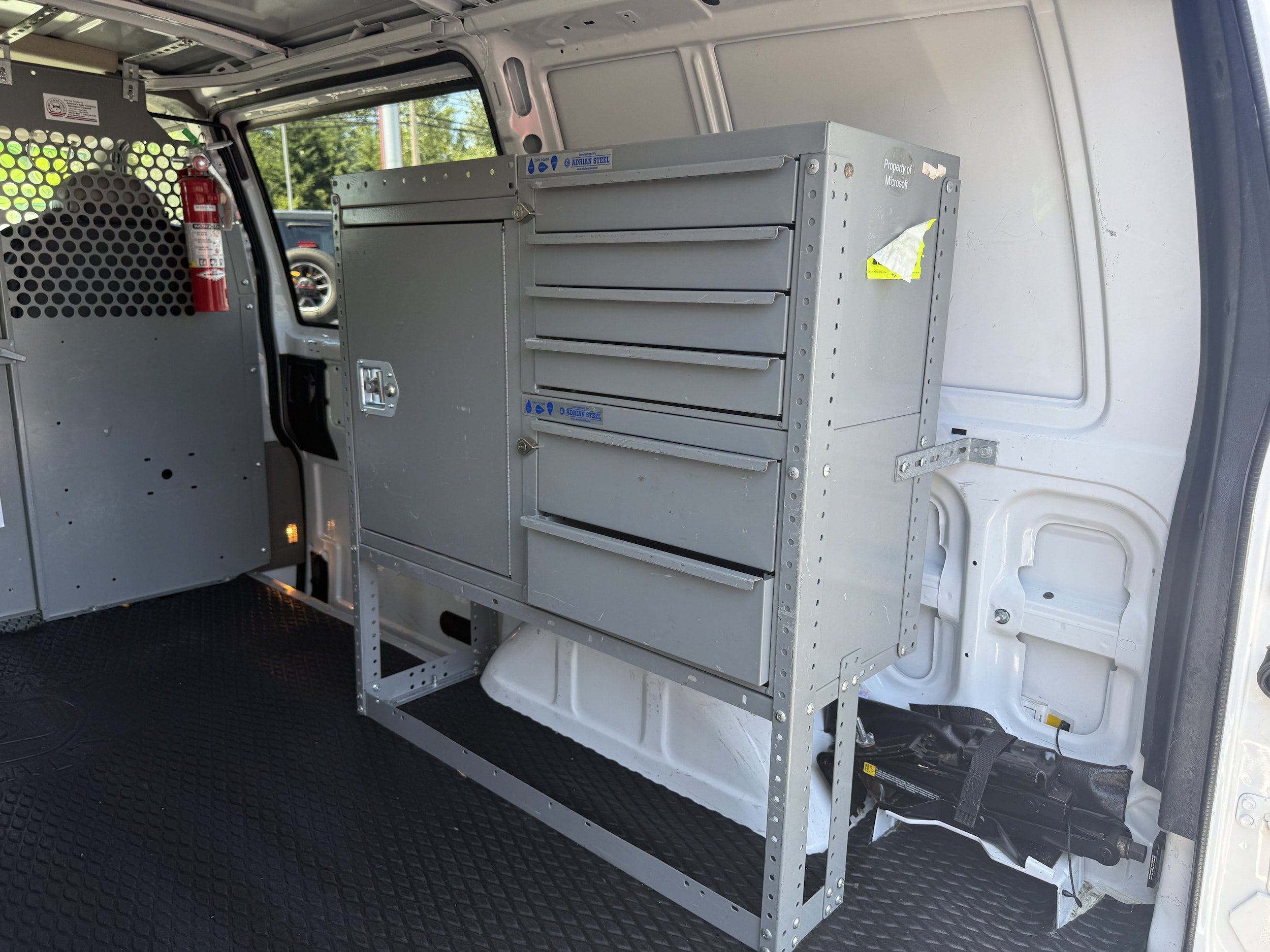 Used 2002 Chevrolet Astro RWD image 9