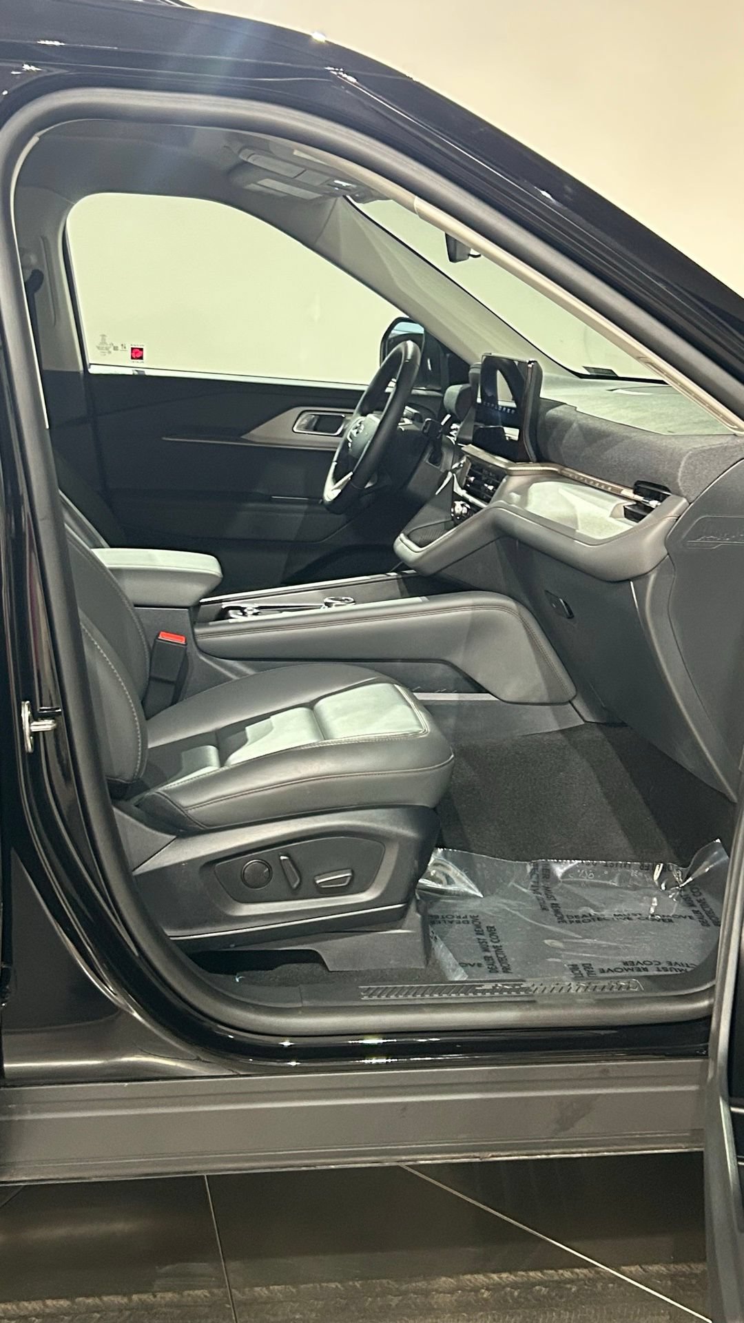 New 2026 Ford Explorer Active w/ Active Comfort Package AWD/4WD image 63
