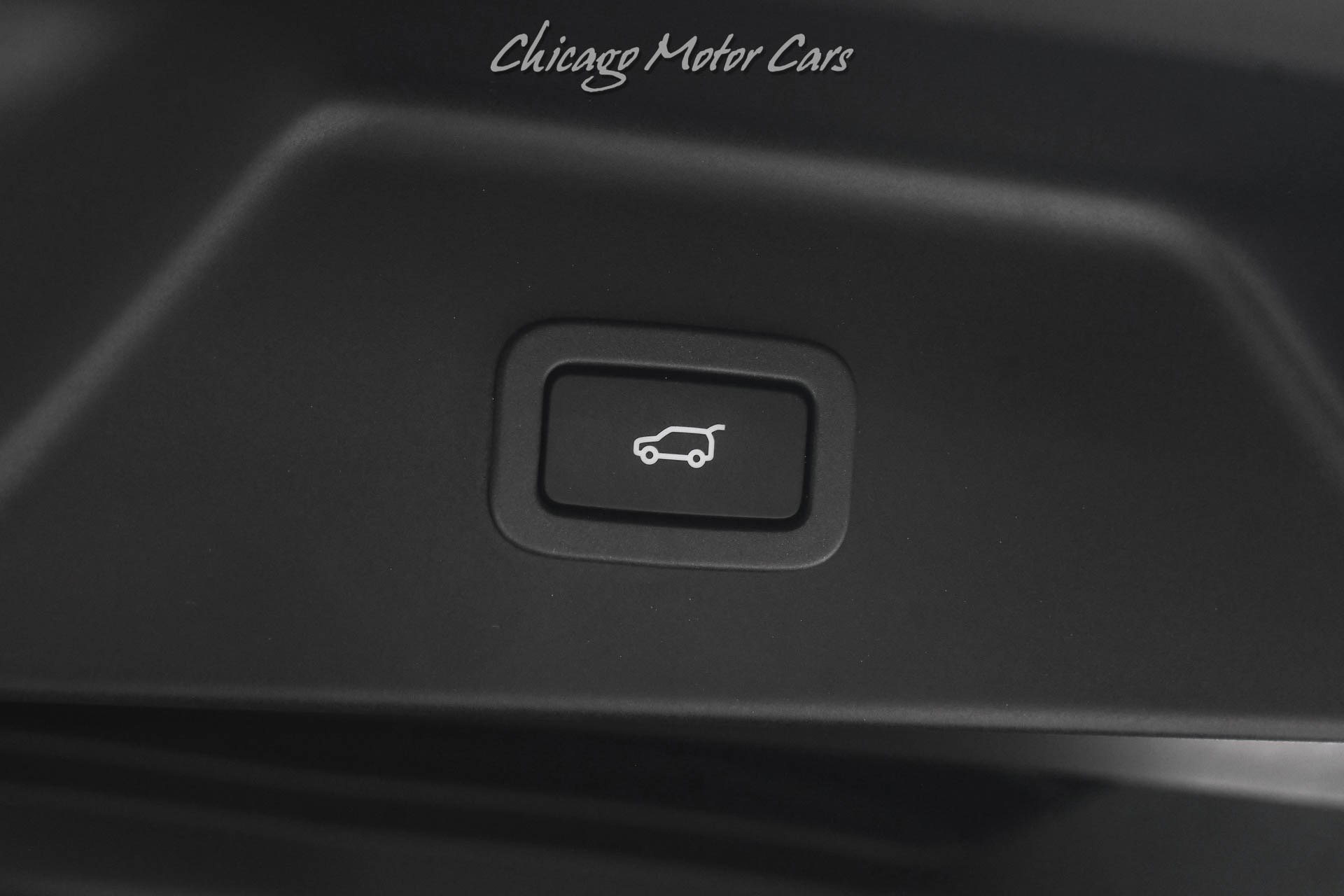 Used 2016 Land Rover Range Rover Long Wheelbase Supercharged image 62