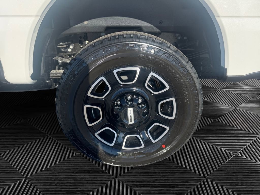 New 2026 Ford F350 Platinum image 14