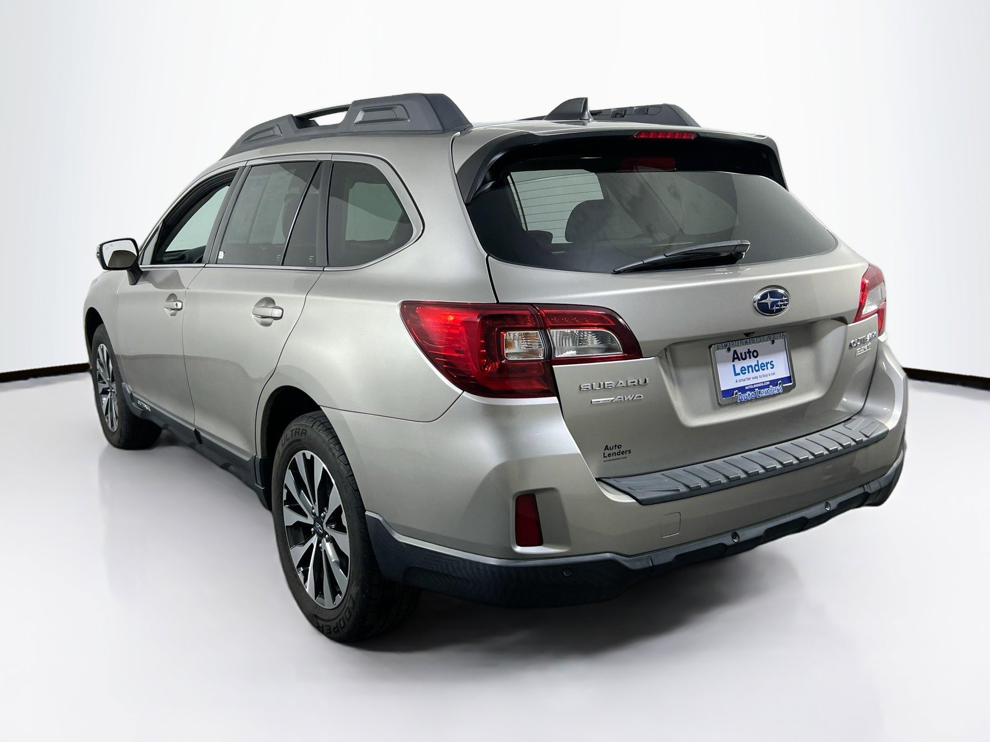 Used 2017 Subaru Outback 2.5i Limited image 7