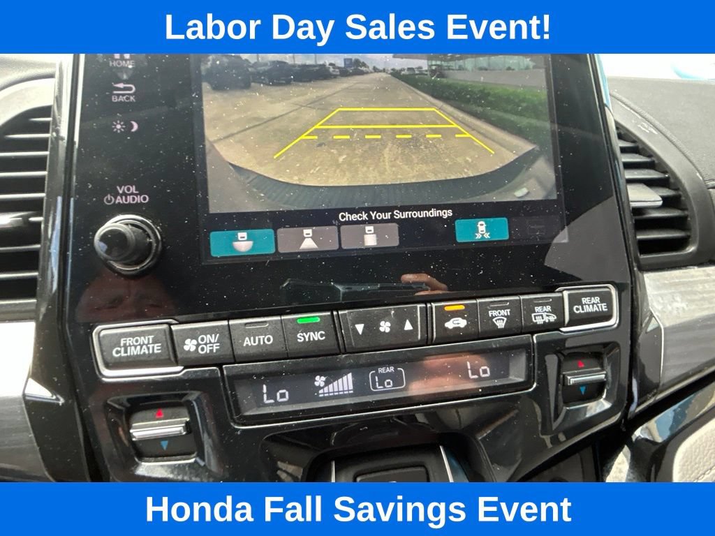 Used 2022 Honda Odyssey Elite image 32